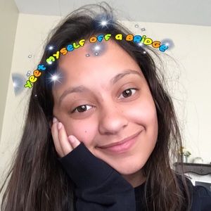 Meet your Posher, Cece